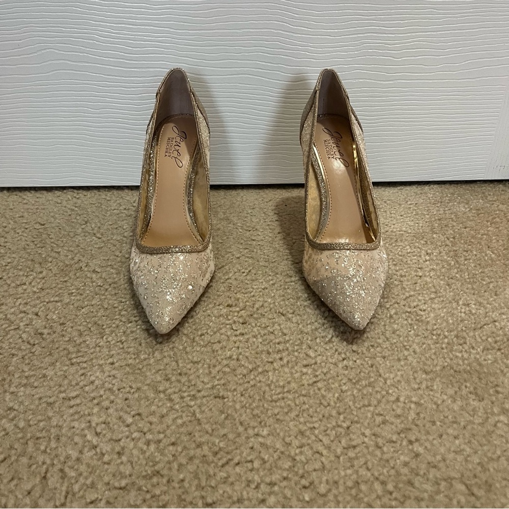 Jewel Badgley Mischka Aylin Evening Pumps Size 6 Gold Glitter - Picture 2 of 6